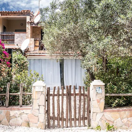 Casa Gemelli A Pochi Passi Da Su Giudeu *