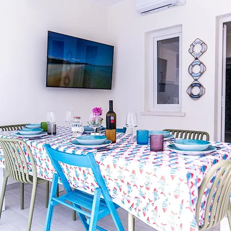Casa Gemelli A Pochi Passi Da Su Giudeu קיה